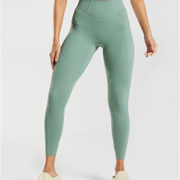 Gymshark Whitney Everyday Pocket Leggings - Picture 5 of 8